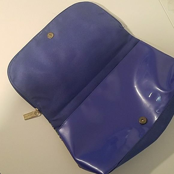 Makeup bag - Picture 2 of 4